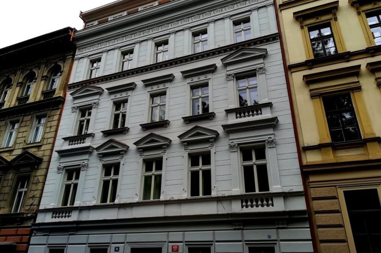 Chevron Hotel Prague Exterior photo